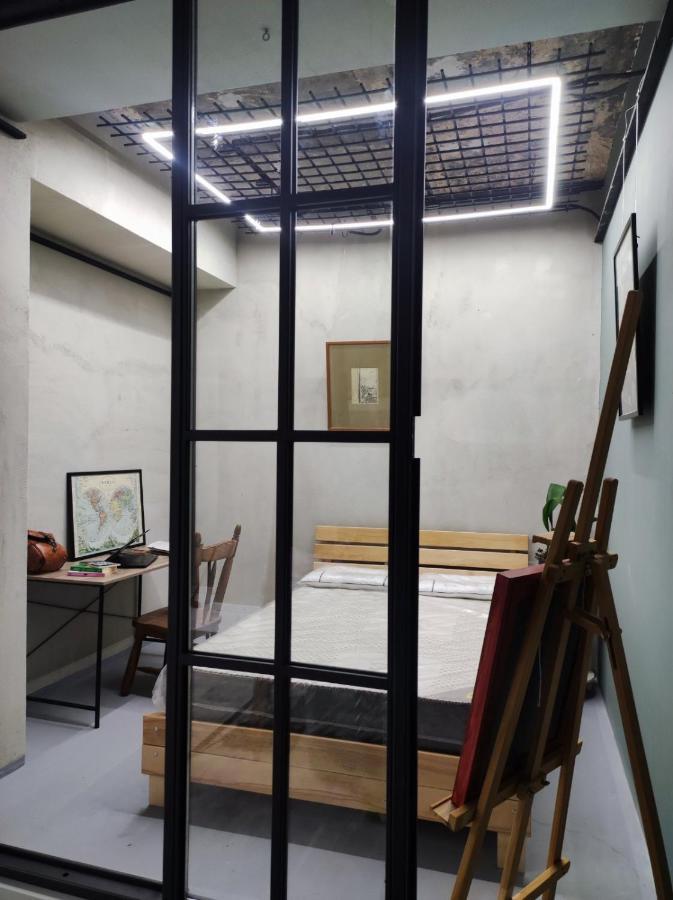 Apartament Shared Flat In An Artists District Pikris Gora Tbilisi Zewnętrze zdjęcie